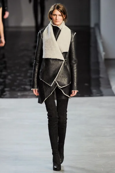 Look 34